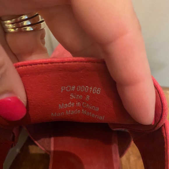 Pink Suede Wedges Size 8, NWOT - Picture 6 of 7